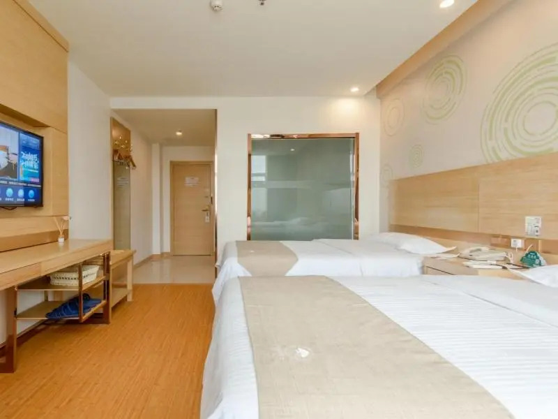 GreenTree Inn LiuAn Huoshan County Yingjia Avenue County Hospital Express Hotel