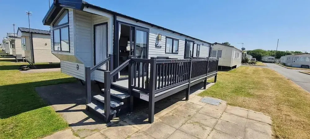 Mikey Caravan With Balcony