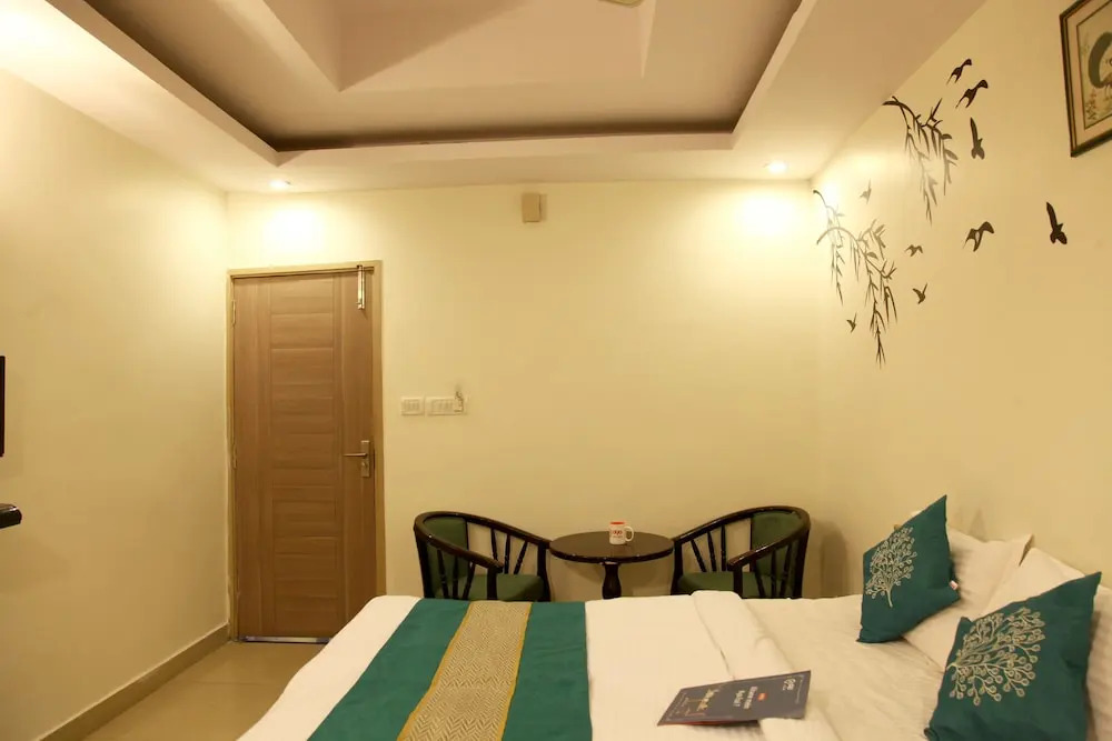 OYO 3075 Hotel RK Residency