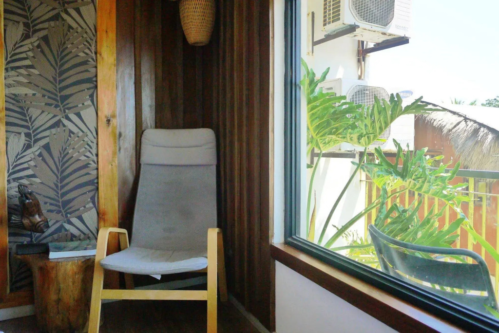 LuxeView Hotel