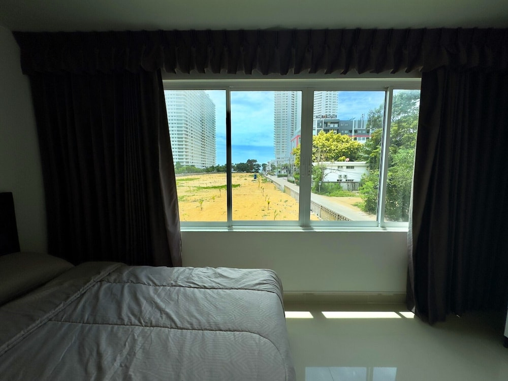 Corner Studio With Balcony Near Jomtien Beach - Beach Mountain 6