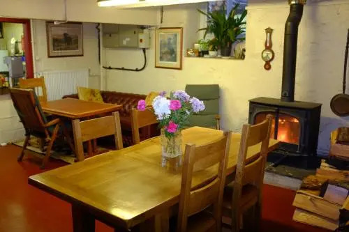 Raise Cottage