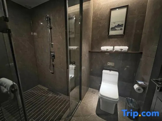 Till Bright Hotel, Lianyuan Binjiang International City