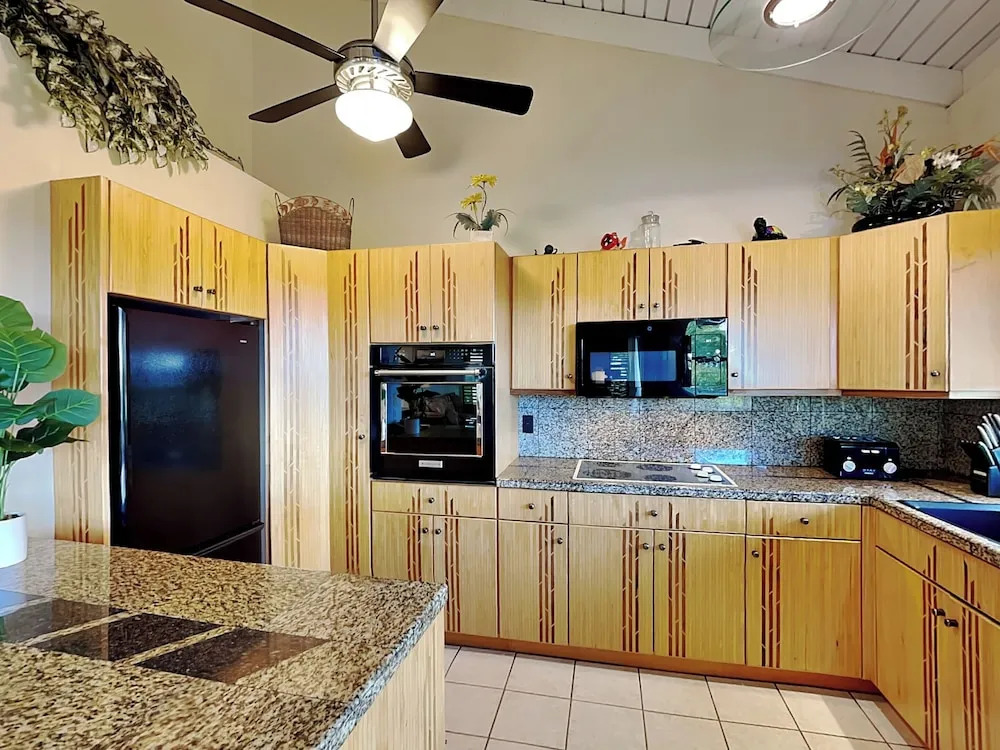 Wailea Ekolu 106 by Maui Rental Group