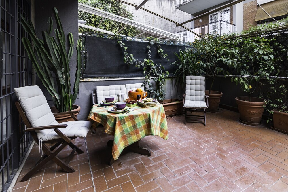 Vatican Short Term Rental with Terrace