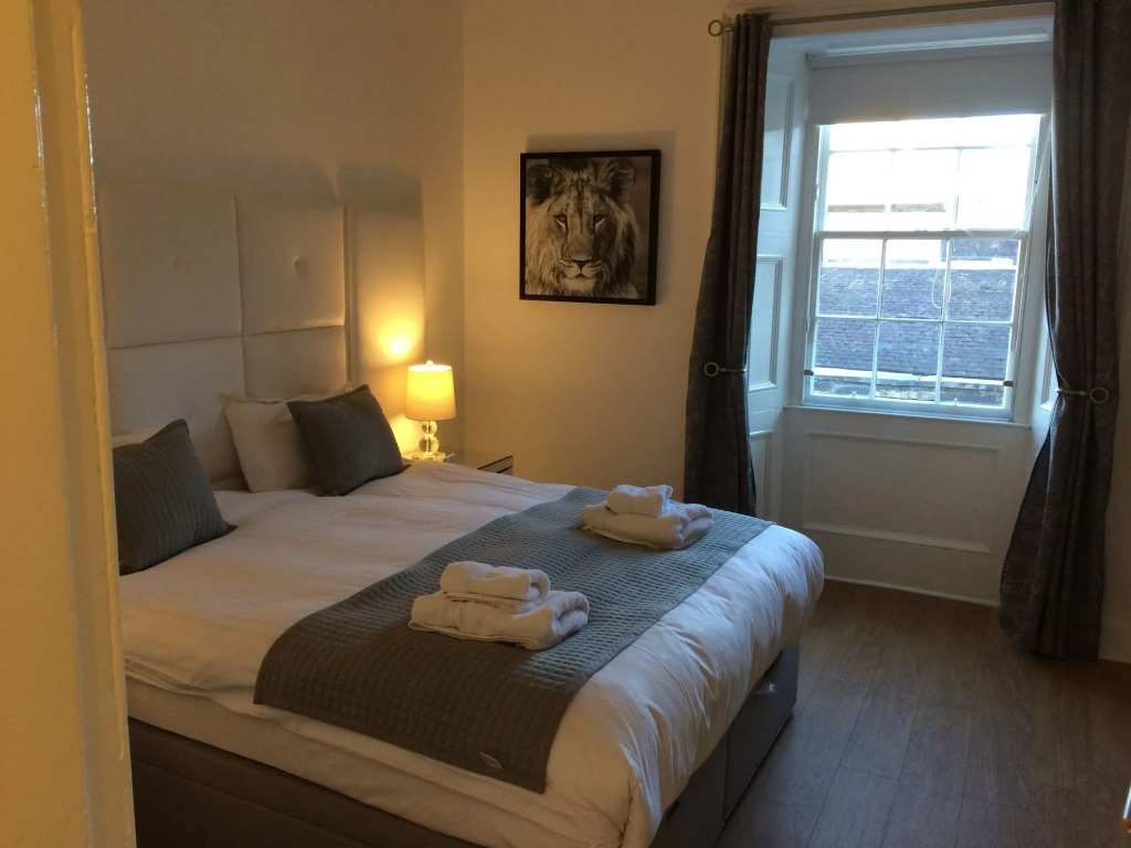 Hanover 71 Suites