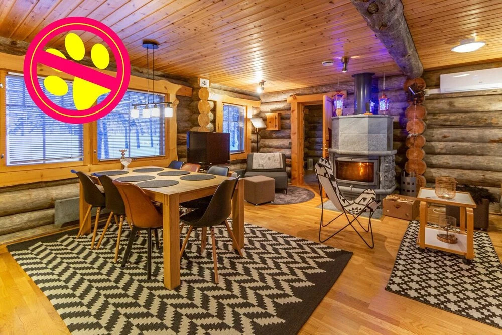 Kuukkeli Log Houses Villa Aurora "Pupula"