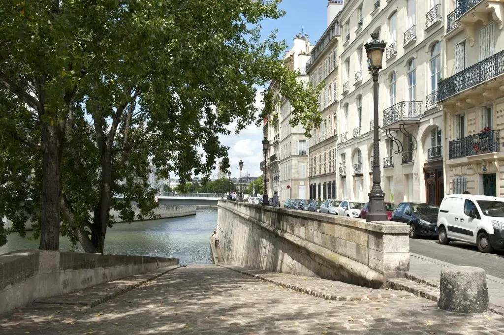 Pick A Flats Apartment in Bastille - Rue Mornay