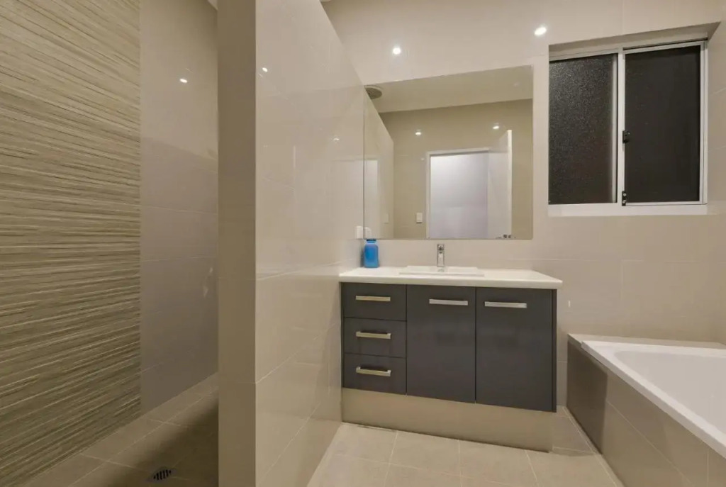 34 Madaffari Drive - Pool and Jetty