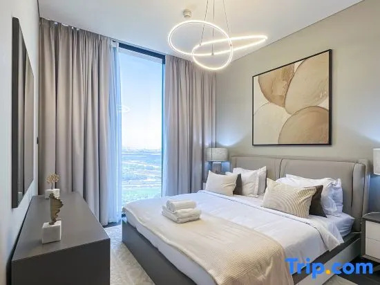 Elegant Lavish 1BR apartment in Sobha Hartland The Crest, Downtown Dubai