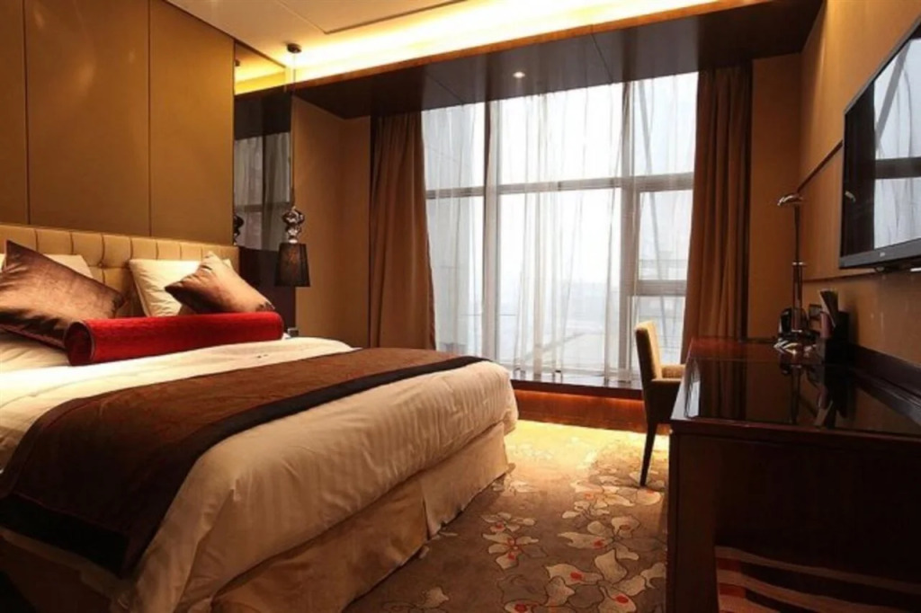 Jitang Kaiyuan New Century Hotel