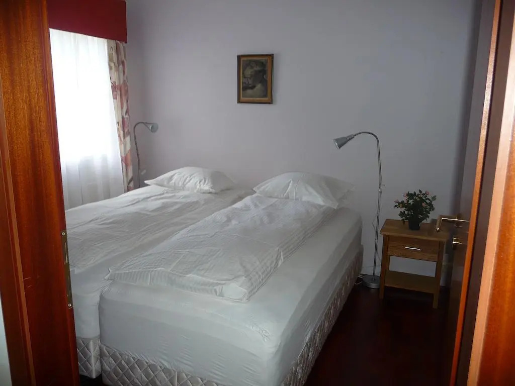 2cozyapartments.com
