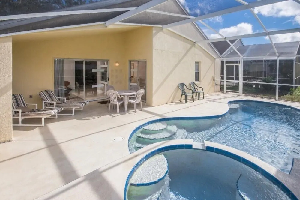 Magical Creekside 3 Bedroom Home