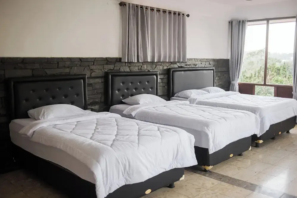 Nur Alam Hotel Lembang