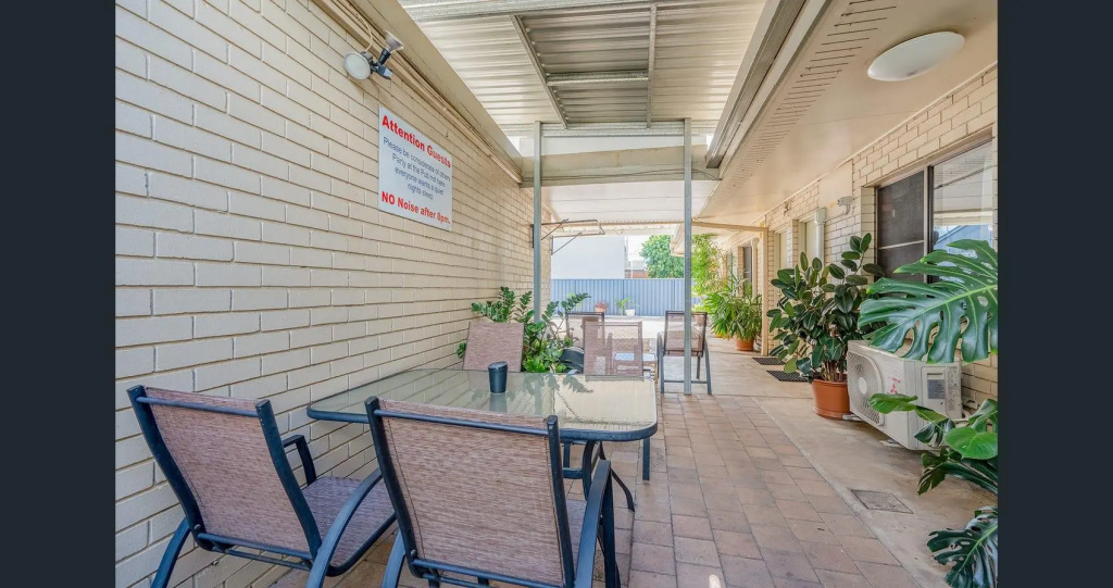 A&A Lodge Motel