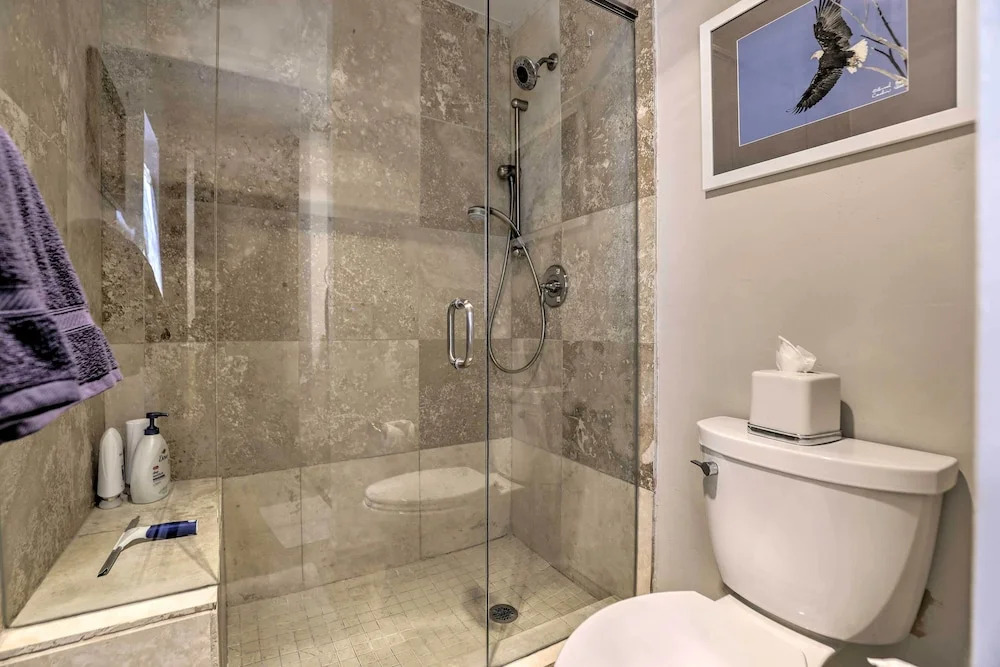 Vail Ski Condo w/ Mtn Views & Shuttle Service!