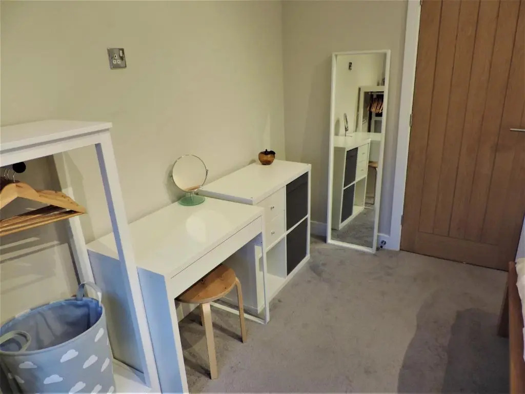 3 Bed Farnborough Air Accommodation