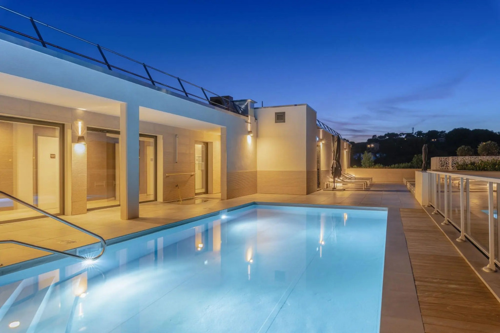 Lagrange ApartHôtel Antibes Olympie