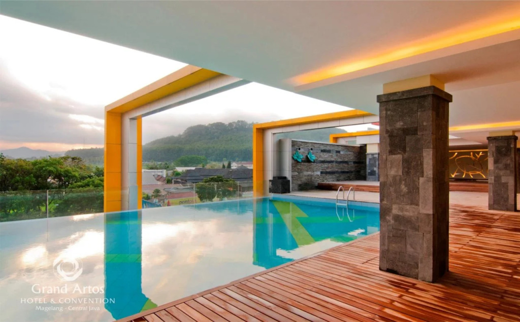 Grand Artos Hotel & Convention