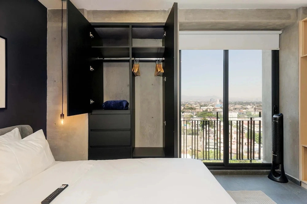 w Amazing Snug 1BR w Balcony in Tabacalera