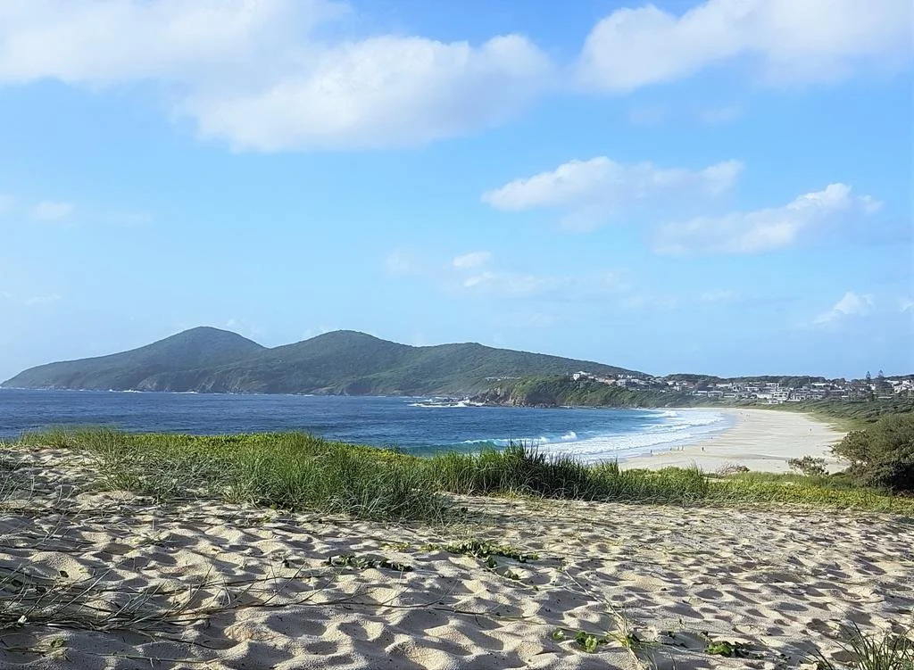 CHILL-OUT BEACH HOUSE - One Mile Beach