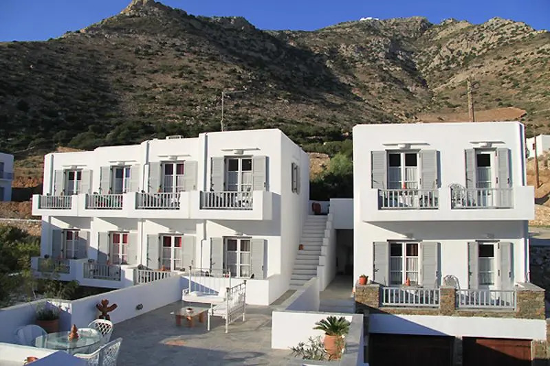 Nymfes Hotel
