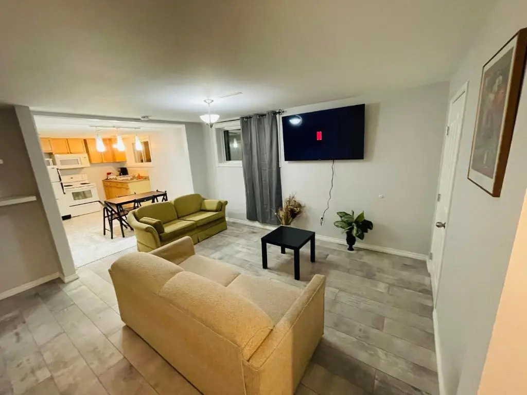 Best Getaway Location in Edmonton 2 and 3 bedroom houses available