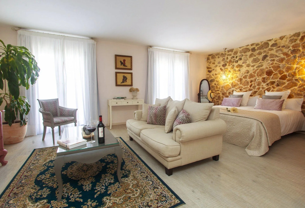 Total Marbella Suites - Adults Only