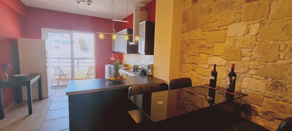 Paphos Elegance Apartment by STAY BnB