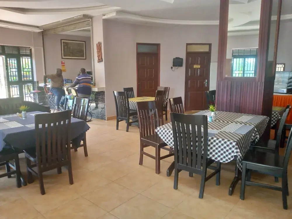 Lorycon Hotel