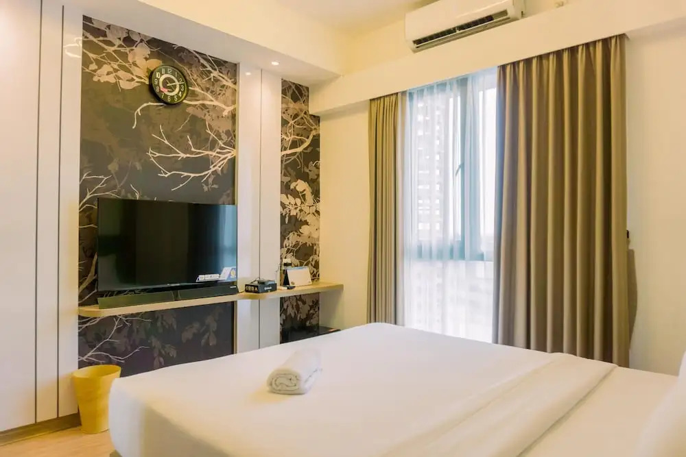 Spacious and Good Place 3BR Sky House BSD Apartment By Travelio
