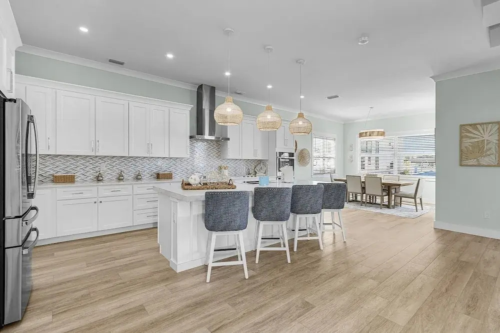 Brand New Luxury Build 265 Carolina Ave: Heated Pool, Hot Tub 6 Bedroom Home
