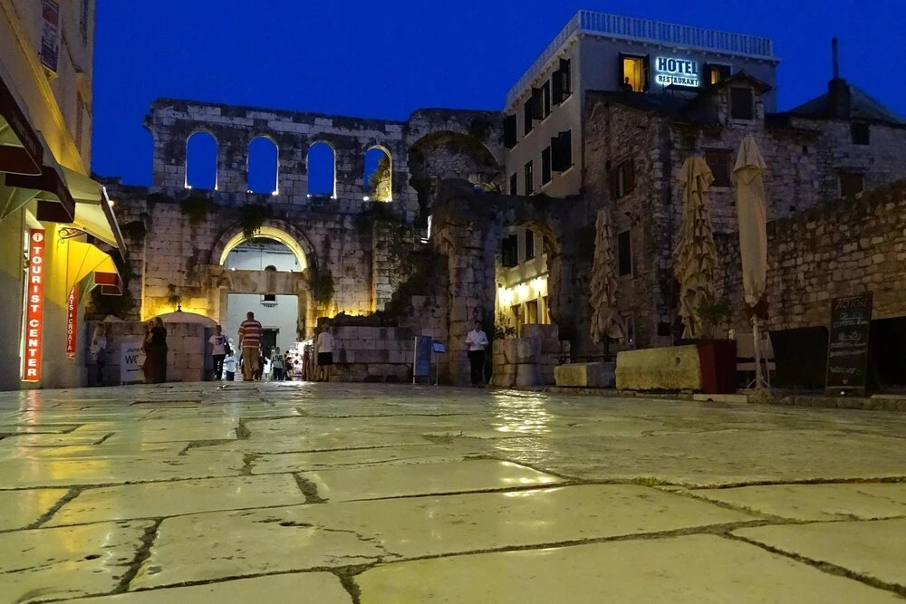 Apartment With one Bedroom in Split, With Enclosed Garden and Wifi - 500 m From the Beach