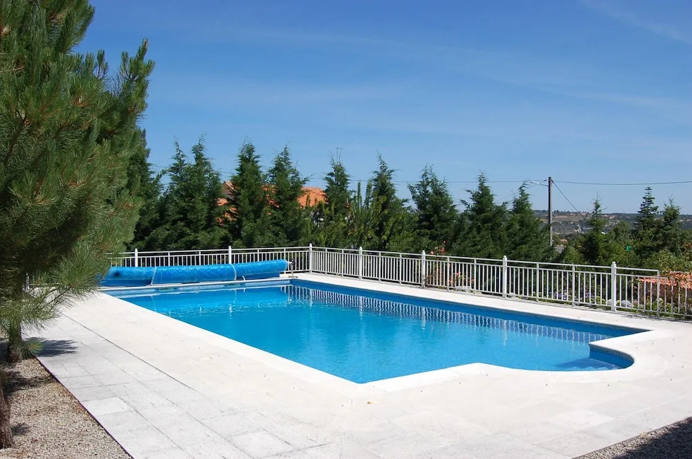 House With 4 Bedrooms in Vila Fernando, With Wonderful Mountain View, Private Pool, Furnished Garden Near the Beach
