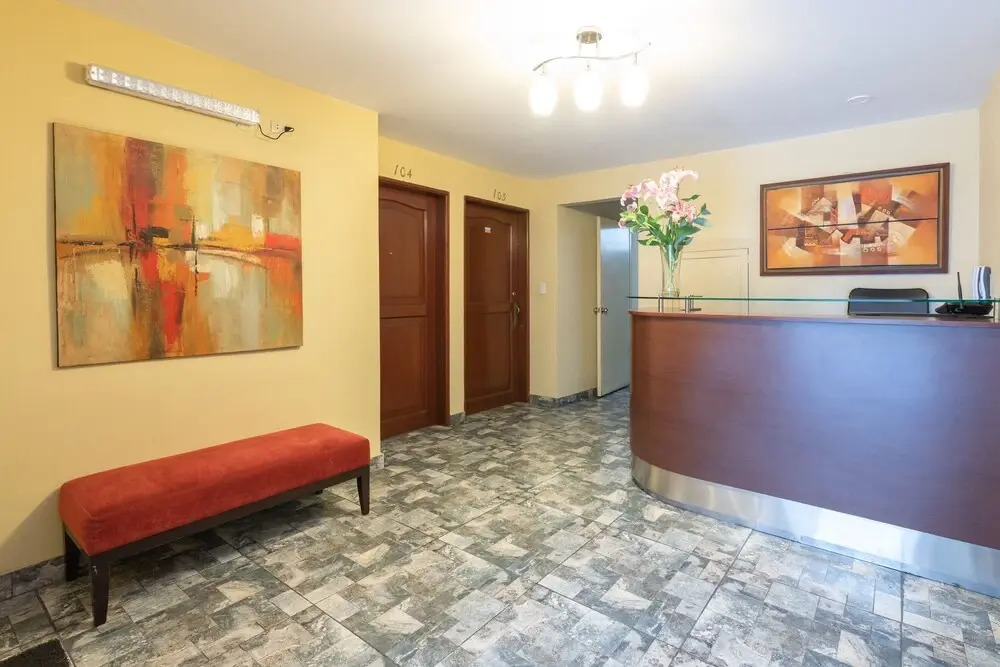 Simply Comfort Gorgeous Miraflores Aprt