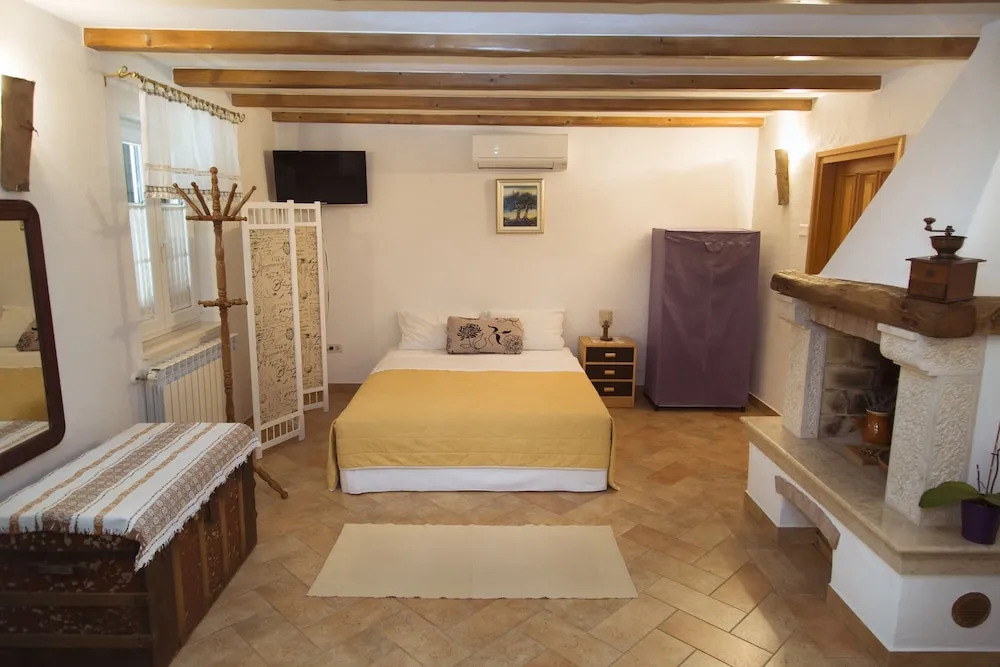 Apartments Tinka