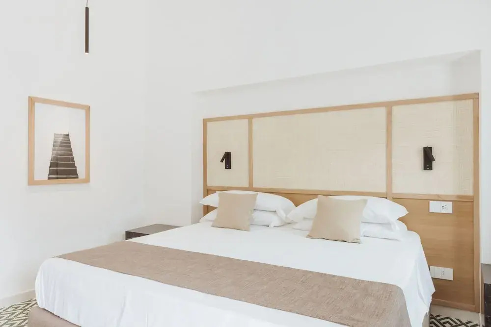 Elegant Suite With Balcony In Sorrento Center Near Oldtown