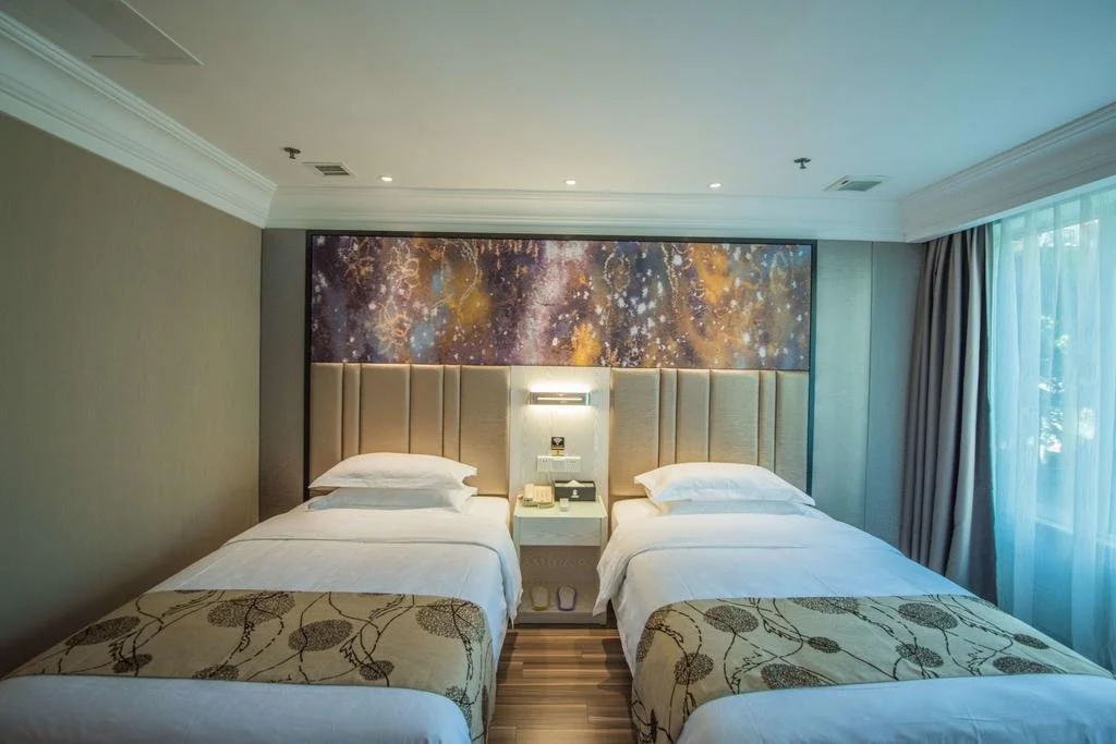 Super 8 by Wyndham Xiamen Zhongshan Lu Lun Du