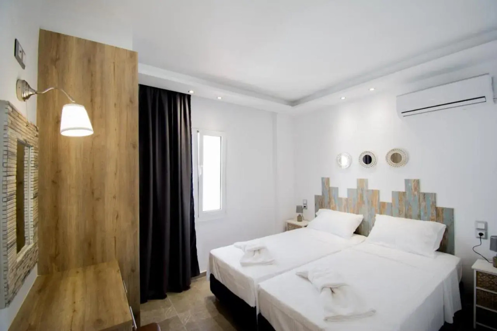 Semes Luxury Apts by Estia