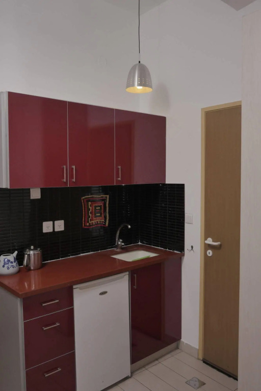 Allenby 2 Bed and Breakfast