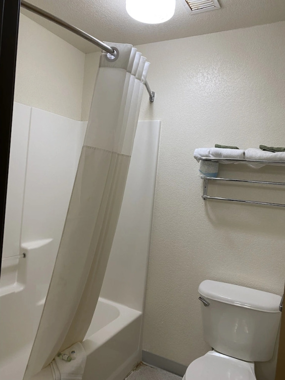 Herington Inn and Suites