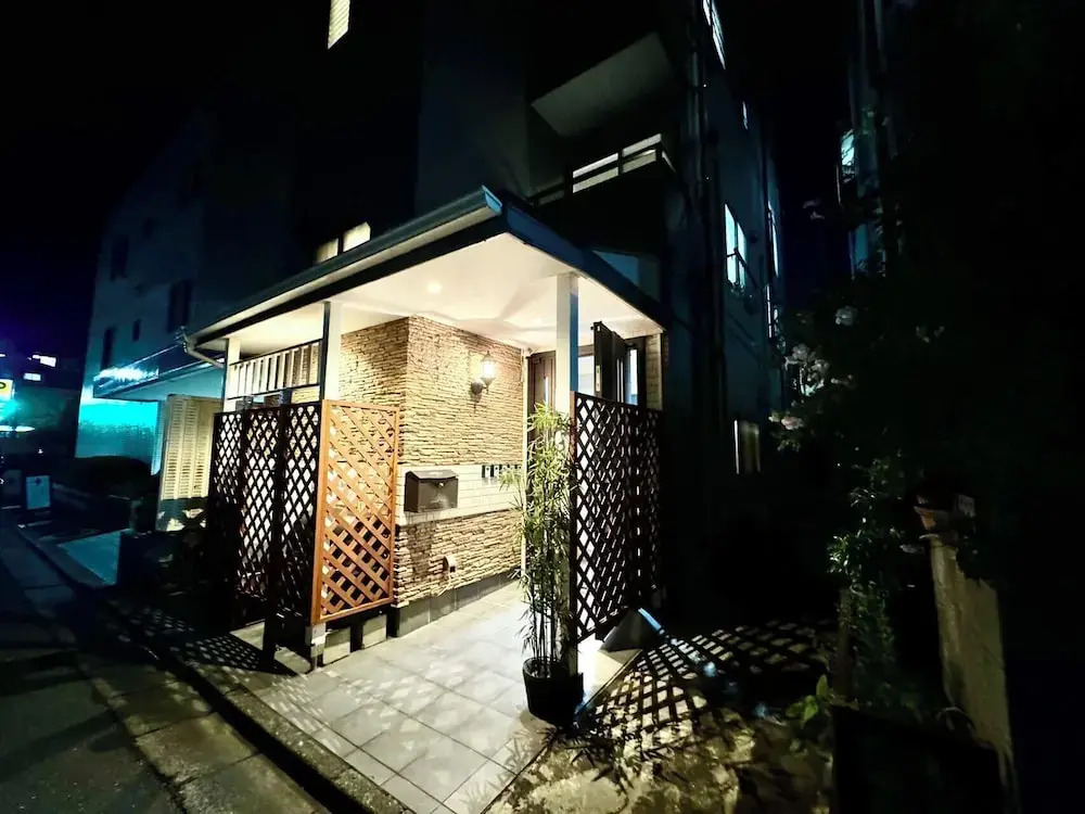 Kobayashi Building