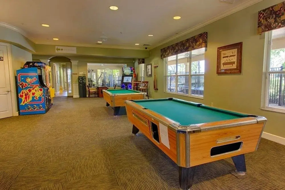 Summer Dreams 3 Bed Condo In Windsor Hills 3 Bedroom Condo by RedAwning