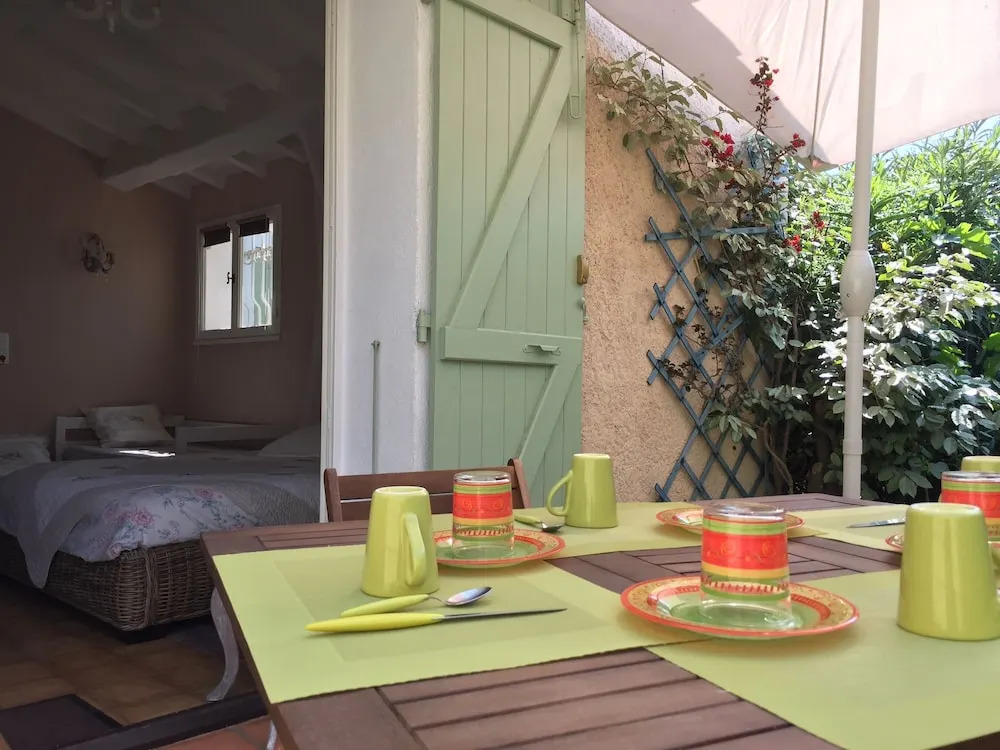 Bastide du Levant - 50m plage - Rez de jardin