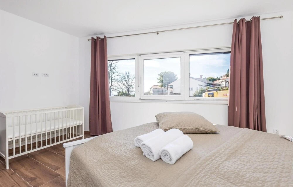 Awesome Home in Opatija with WiFi, Hot Tub & Sauna