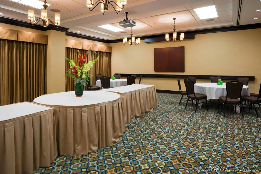 Holiday Inn Express Hotel & Suites Mobile Saraland by IHG