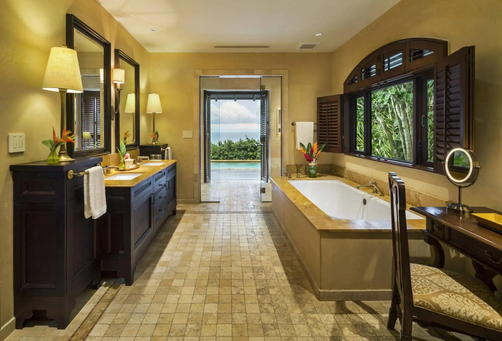 Royal Isabela