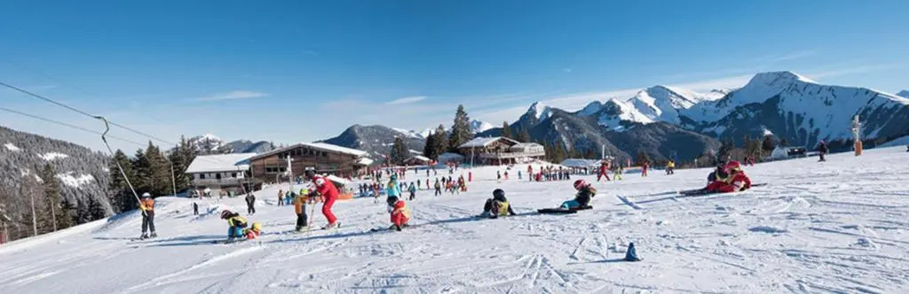 Relai S11 Grand et lumineux studio avec coin montagne 4-6 pers, 30m des pistes, grand balcon, DRAPS NON COMPRIS