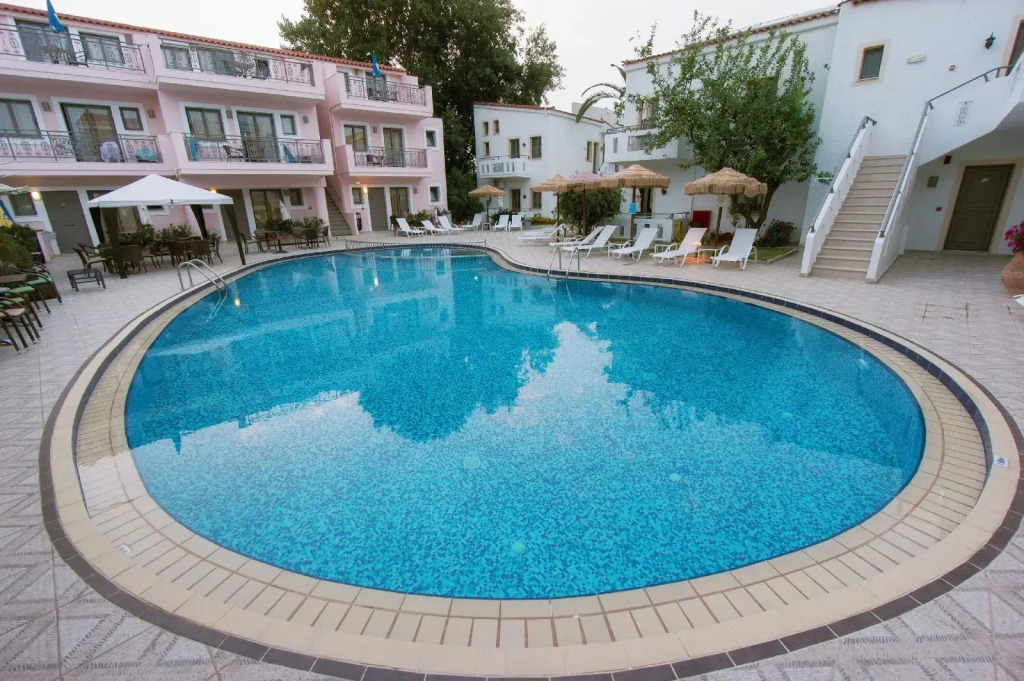 Flamingos Hotel Apartments by GHH
