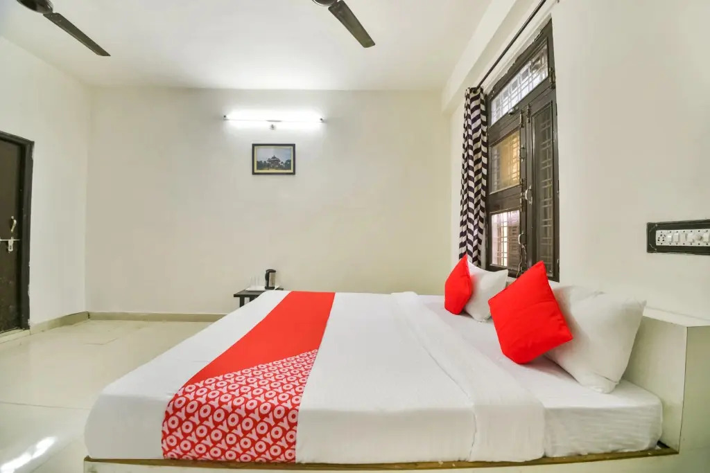 Hotel Utsav by OYO Rooms